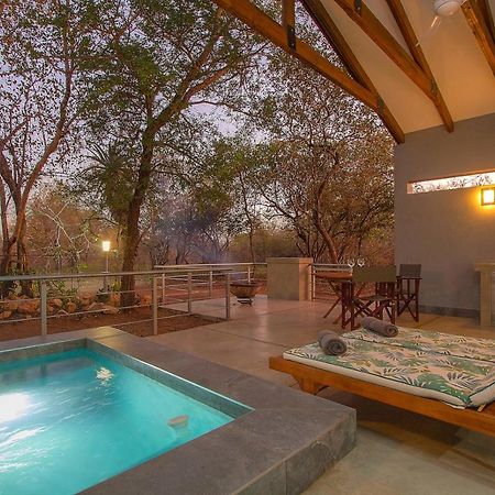 Kruger'S Keep - Luxury Couples Haven Villa Marloth Park Exterior photo