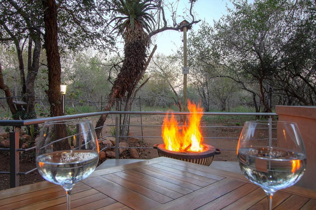 Kruger'S Keep - Luxury Couples Haven Villa Marloth Park Exterior photo