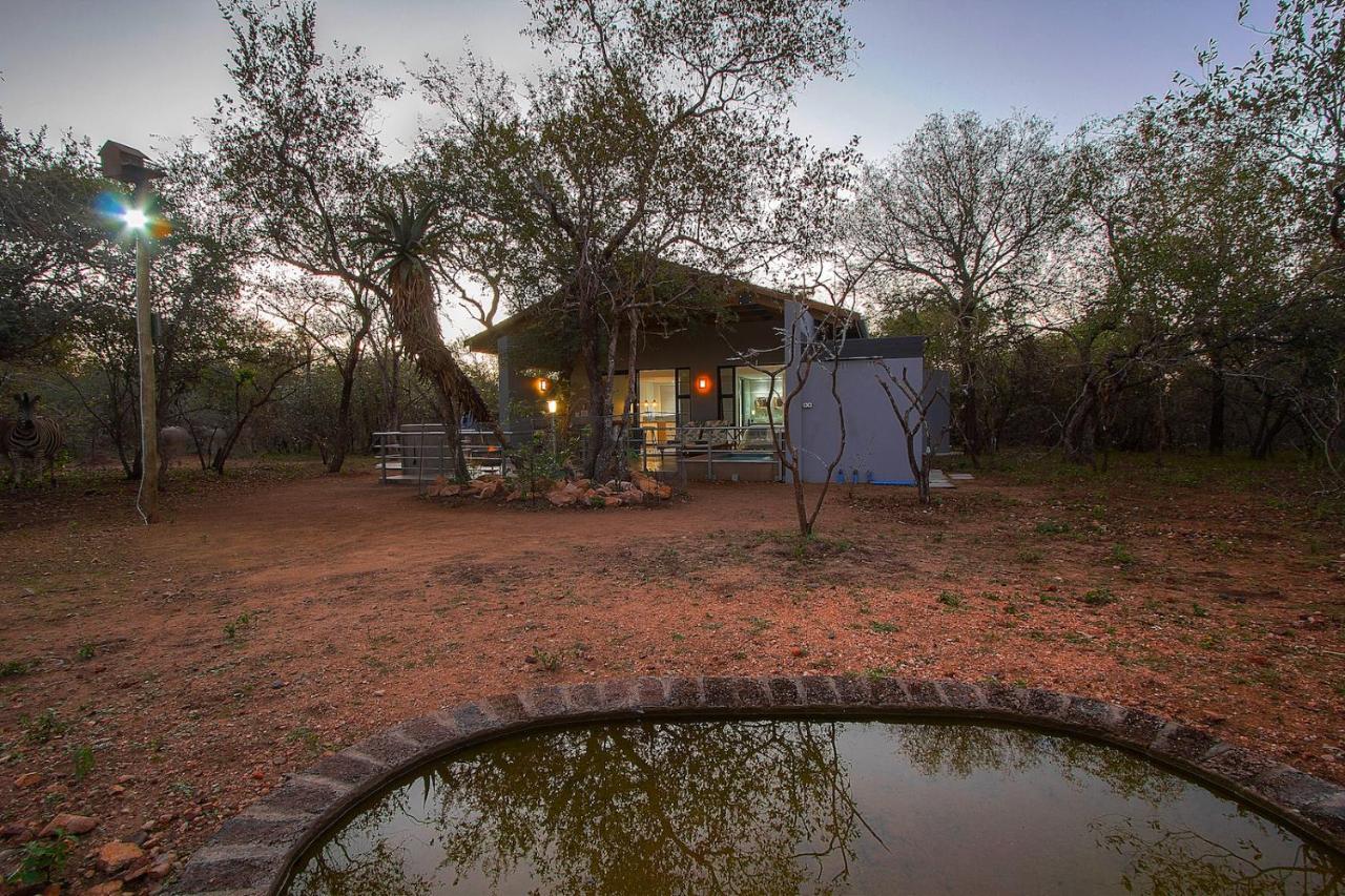 Kruger'S Keep - Luxury Couples Haven Villa Marloth Park Exterior photo