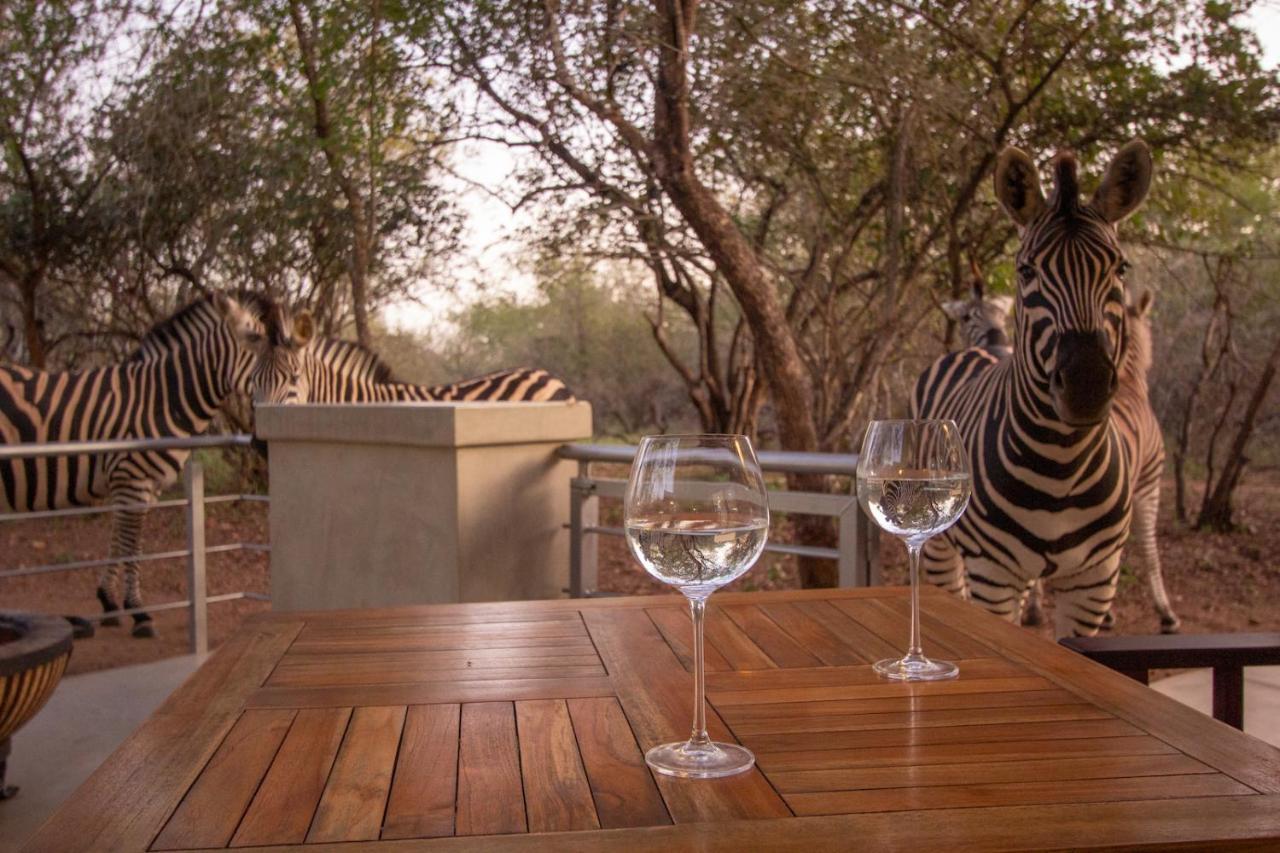 Kruger'S Keep - Luxury Couples Haven Villa Marloth Park Exterior photo